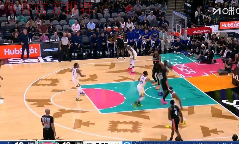 文班亚马三双难救主！库里46分对飙 勇士终结马刺三连胜