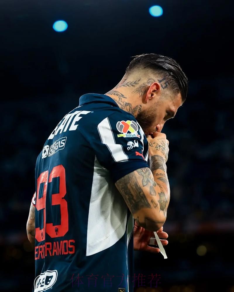 拉莫斯发推庆祝胜利:极其重要比赛前的关键胜利